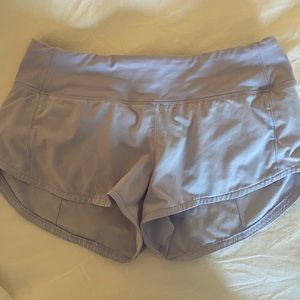 Lululemon 2.5 Speedup Shorts Lilac